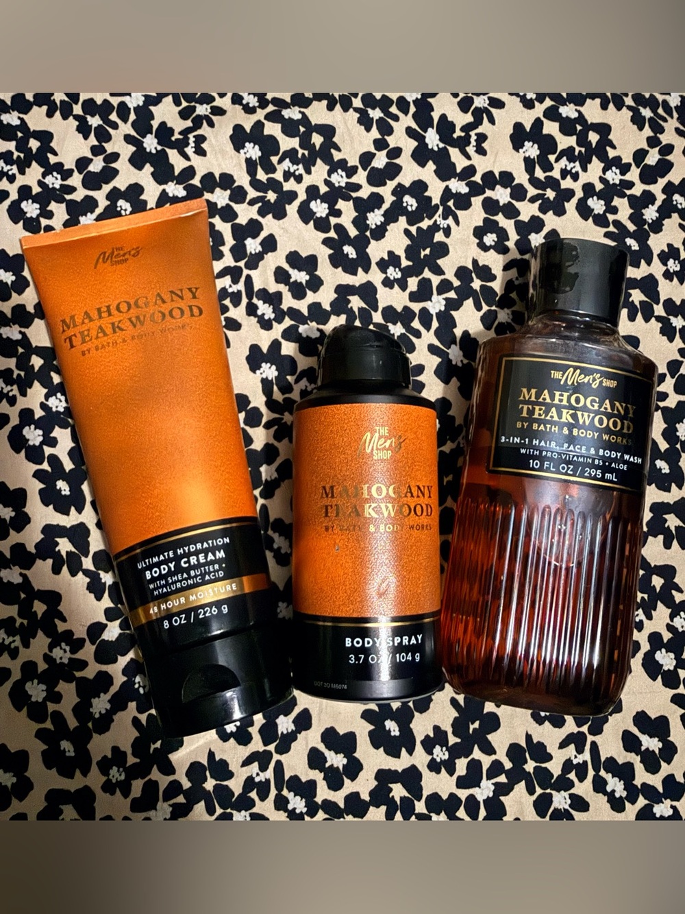 Bath & Body Works Mahogany Teakwood Men Grooming Set - Orange and Black